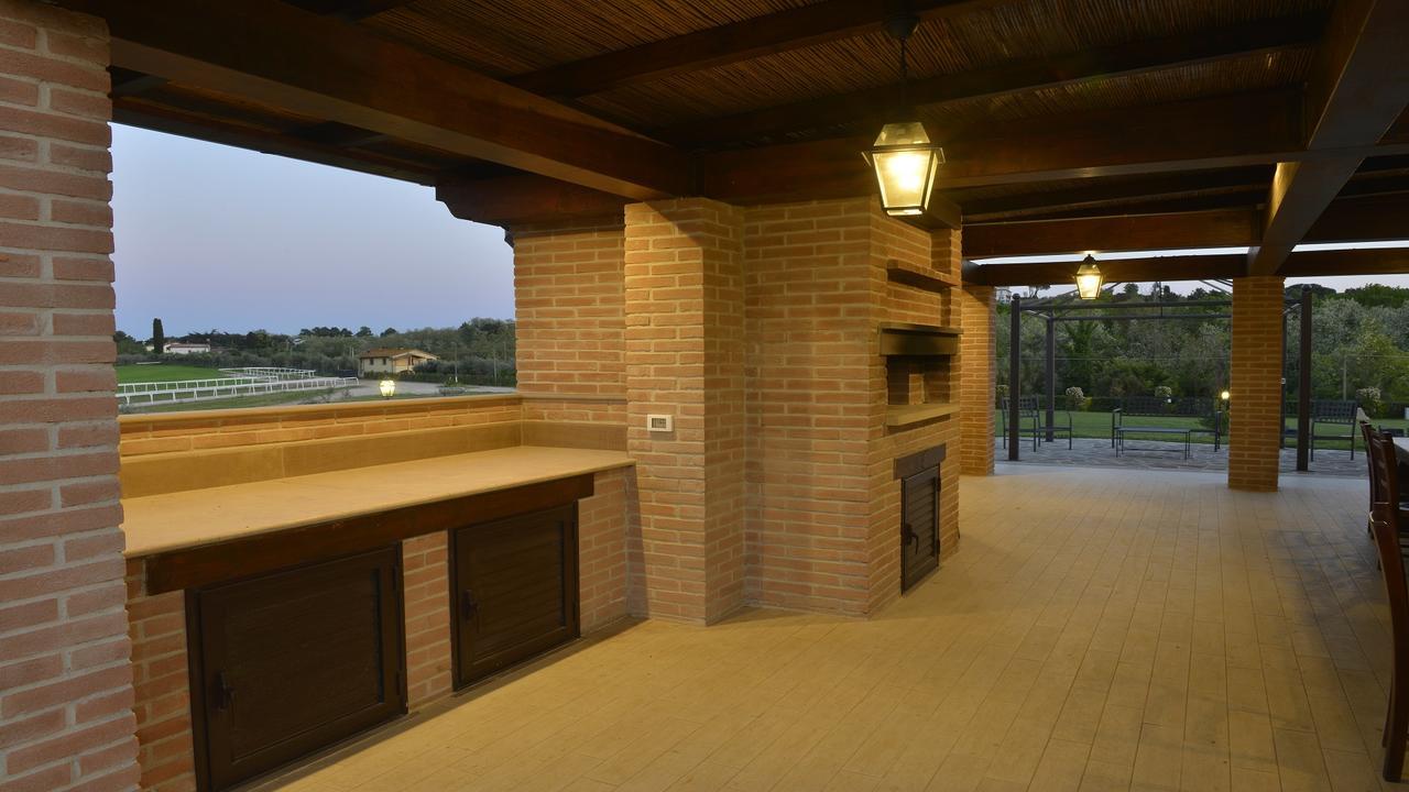 Agriturismo Deni Apartment Cenaia Екстериор снимка